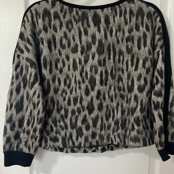 Longe sleeve shirts medium used - Picture 4 of 5